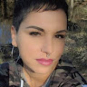 Meet your Posher, Annie